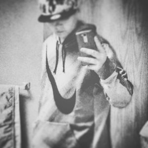 Meet your Posher, Ace